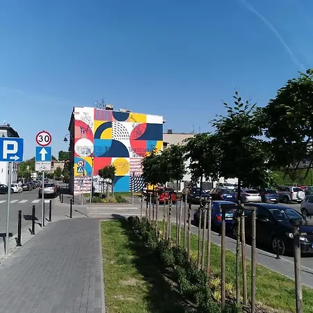 - Przy Rynku Self Check In 24h Od 14 00 * Тарновськє-Гури