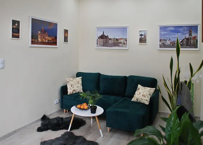 - Przy Rynku Self Check In 24h Od 14 00